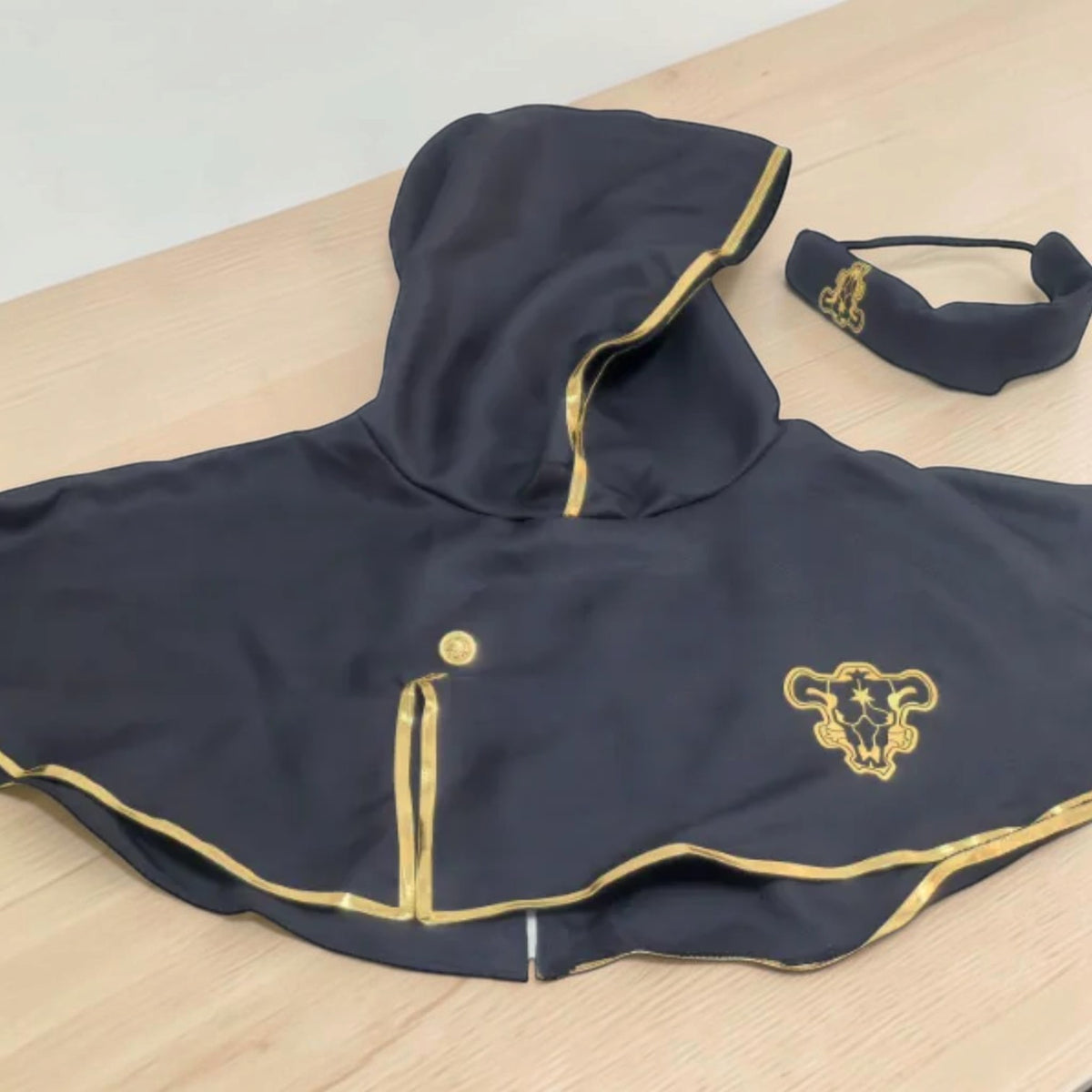 Black Bulls Hooded Cape